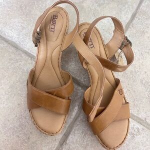 Born Women's Tan Leather Strappy Open Toe Wedge Sandals Size 10M